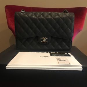 ✨CHANEL Jumbo Black Caviar Double Flap✨